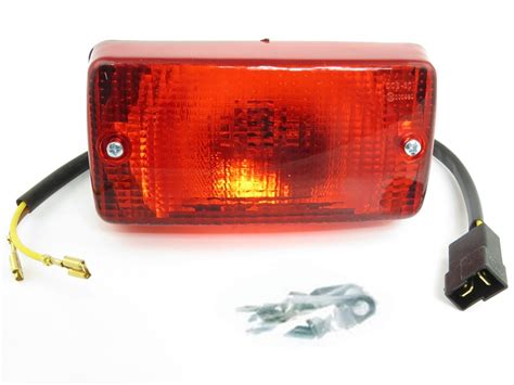 LAMPA PRZECIWMGIELNA TYLNA FIAT 126p UNIWERSALNA Z PRZEWODEM MOC