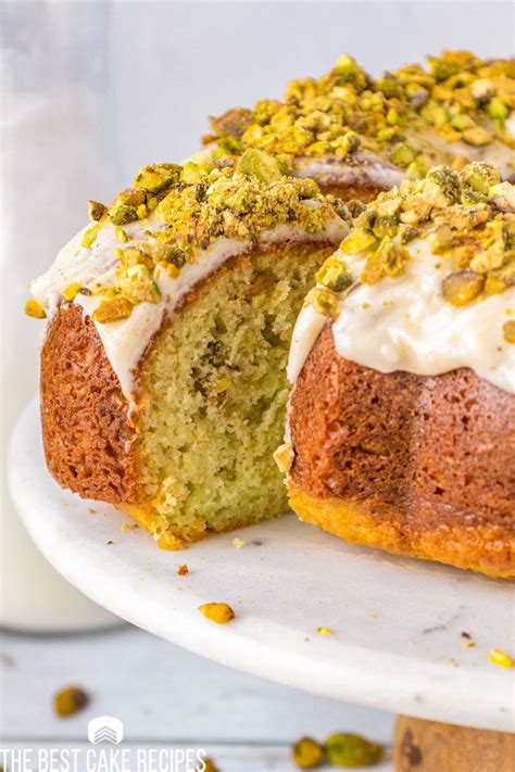 Delicious Pistachio Pudding Bundt Cake