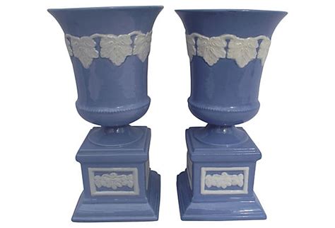 Blue And White Ceramic Urns Blue And White Ceramic Urn White Ceramics