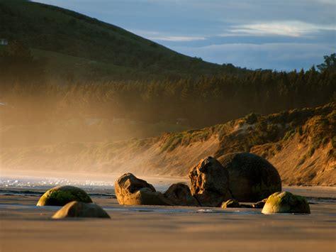 Moeraki Boulders Aftab Uzzaman Flickr