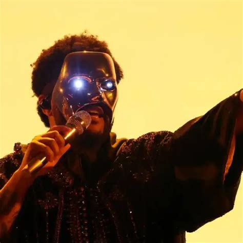 Cigarettes After Sex héroes del pop a cámara lenta