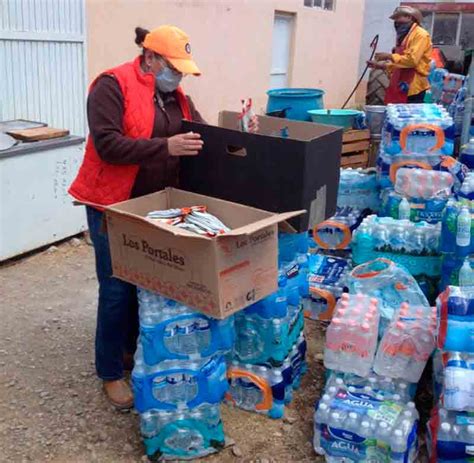 Entrega Uadec V Veres A Brigadistas Y Familias Damnificadas Por El