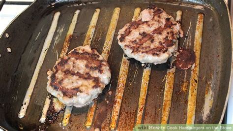 The Easiest Way to Make Delicious Hamburgers on the Stove