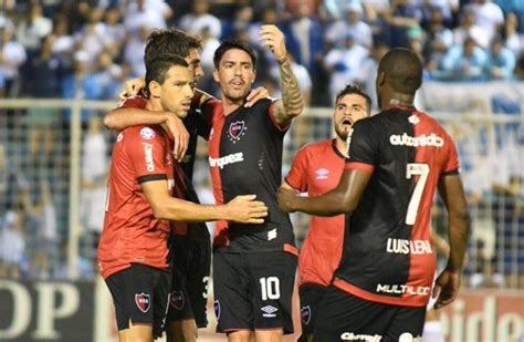 Atlético Tucumán Y Newells Empataron En Un Atractivo 2 A 2