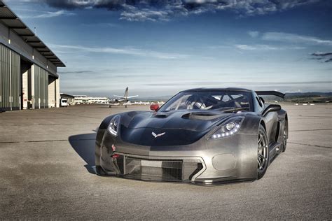 Callaway Unveils GT3-Spec Corvette Racer: Video