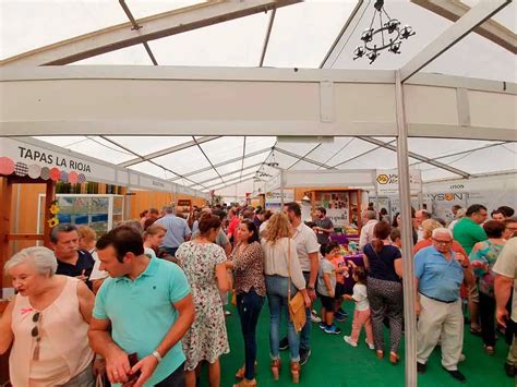 Feria Apícola Prado Del Rey Encuentro De Apicultores Y Amantes De La