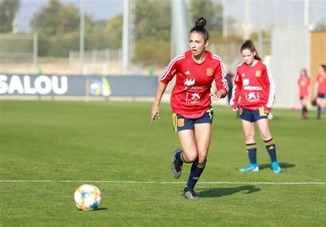 Así es Lucía Moral Wifi cordobesa y campeona de Europa de fútbol