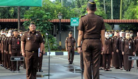 Apel Pagi Di Kejatisu Aspidsus Ingatkan Seluruh Jajaran Tetap