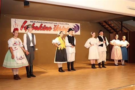 Članovi KUD a Delovi sudjelovali na Međunarodnom festivalu folklora Iz