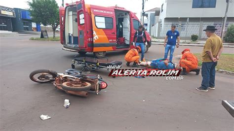 Primeiro Acidente De Tr Nsito Do Dia Deixou Motociclista Fratura