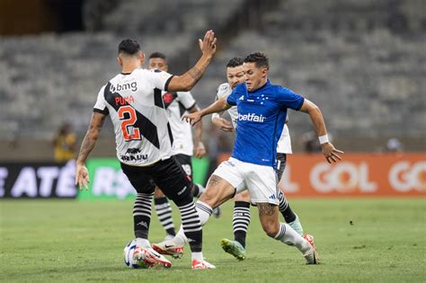 Vasco leva virada mas busca empate valioso o Cruzeiro no Mineirão