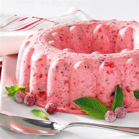 Cranberry Jello Salad With Sour Cream