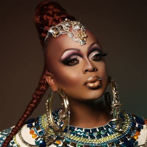 Kennedy Davenport Drag Queen Squirrels Friends