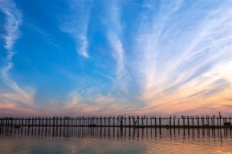 Premium Photo U Bein Bridge Mandalay Myanmar