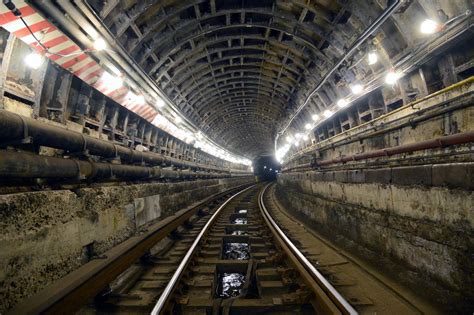 How vulnerable are NYC’s underwater subway tunnels to flooding? - Curbed NY