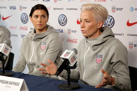 Megan Rapinoe And Alex Morgan Celebrate Us Womens Soccer Teams M