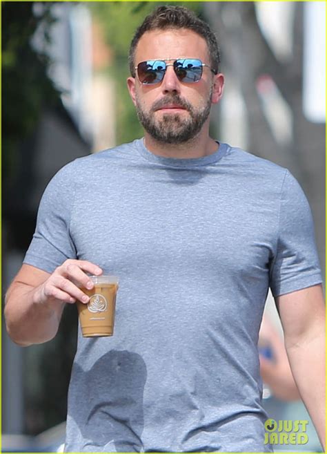 Ben Affleck Picks Up His Daily Iced Coffee In Los Angeles Photo