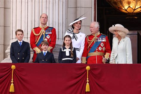 Książę William zamieścił archiwalne zdjęcie z królem Karolem Fani