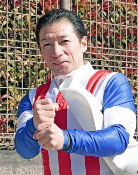 【東京2r・3歳未勝利】単勝247・1倍のペッパーミルが激変の勝利 馬主の橋詰弘一氏はあのペッパーミルを持参 ライブドアニュース