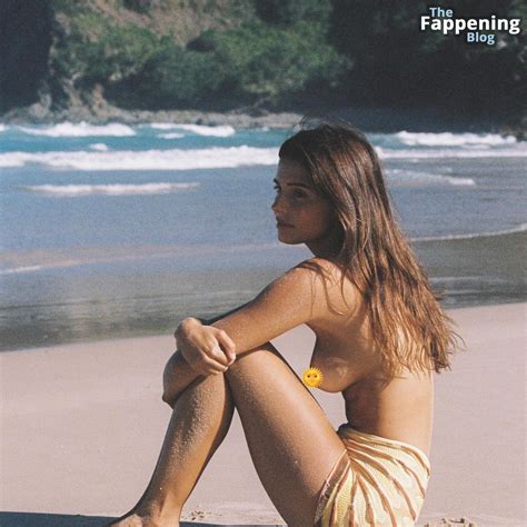 Steph Mandich Nude Photos TheFappening