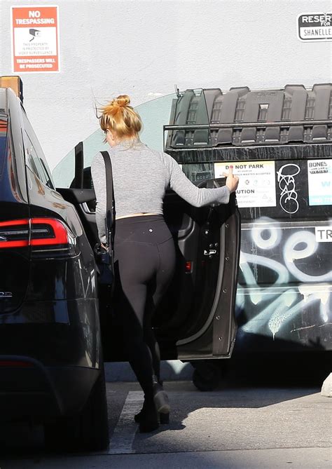 Ariel Winter Big Boobs Hot Celebs Home