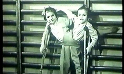 Конструктор красного цвета (фильм, 1993)