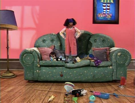 Earth To Loonette Big Comfy Couch Wiki Fandom