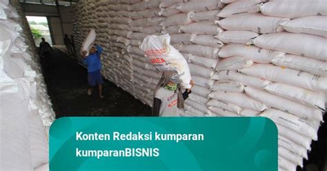 Pupuk Subsidi Hanya Untuk Komoditas Petani Ini Artinya Membatasi