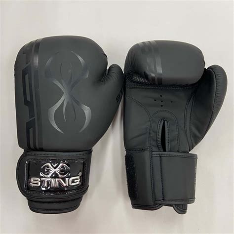 Sting Armaplus 12 Oz Boxing Gloves Blacks