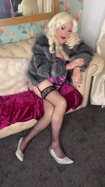 Suzanne2018 S Porn Videos And Reels Nude Photos And Bio On XHamster