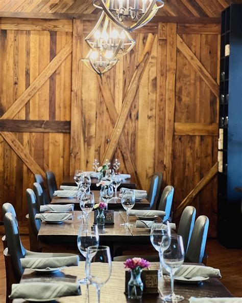 Menu Highlights and Dining Experience at Pairings Bistro 40