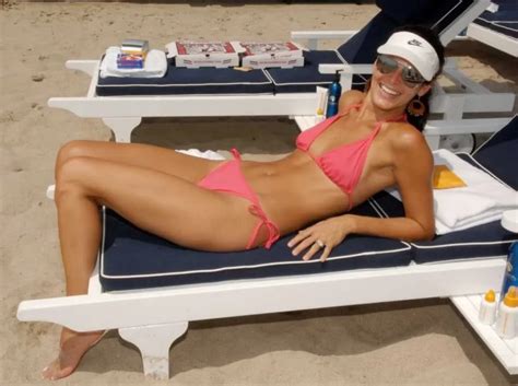 50 Angie Harmon Sexy And Hot Bikini Pictures Woophy