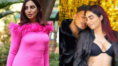 Ex Bigg Boss Contestant Arshi Khan Undergoes Surgery To Enhance Hip