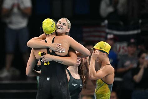 Australia Win Women S X M Swimming Freestyle Relay Gold Vanguard News