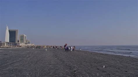 Sea View At Clifton Karachi Pakistan January 2011 Flickr