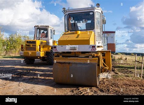 Heavy Tandem Vibratory Asphalt Roller Compactor Road Construction