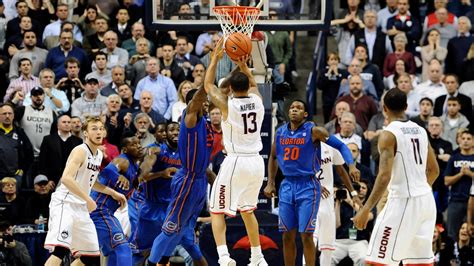 Shabazz Napier Buzzer Beater Lifts No 12 Uconn Over No 15 Florida