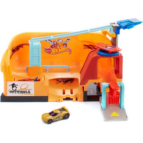 Hot Wheels Playset Per Macchinine A Tema Skateboard Lancia Veicolo