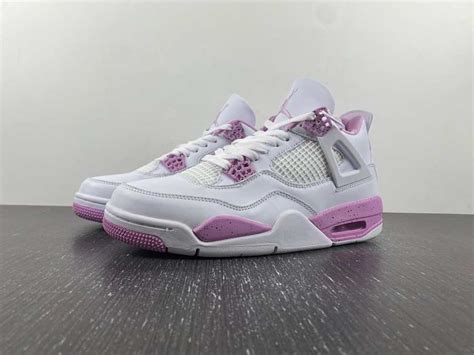 Jordan 4 Retro Metallic Pink CT8527-116 - https://www.cosyzone.ru