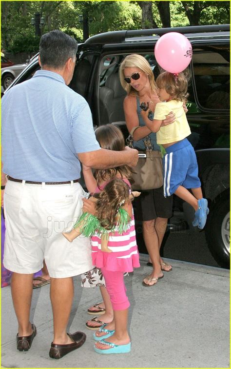 Kelly Ripa's Kids' Day Out: Photo 452911 | Celebrity Babies, Joaquin ...