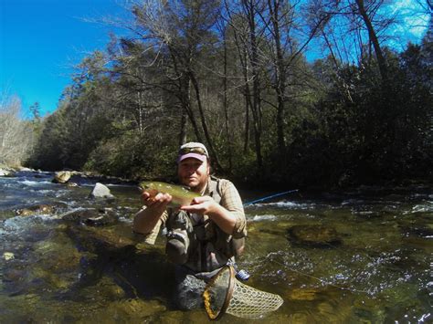 Fly Fishing In Gatlinburg Tennessee Hookers Fly Shop And Guide