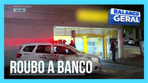 Bandidos Tentam Roubar Banco Mas Se Assustam Alarme E Fogem Youtube