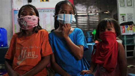 Coronavirus Mask Shortages Leave People With Makeshift Solutions