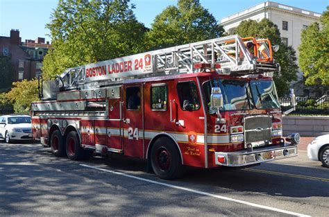 Boston Fire Department Ladder 24 A Photo On Flickriver