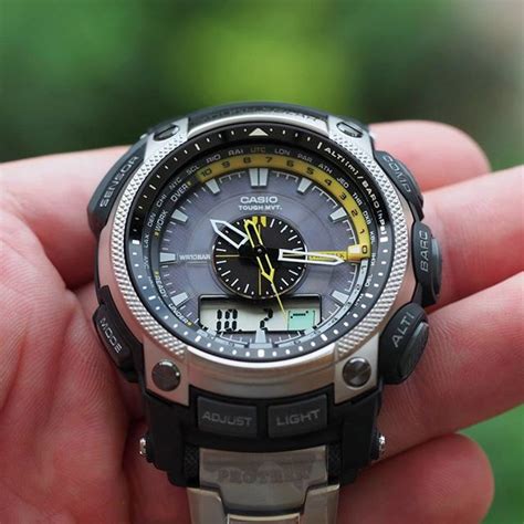 PRW 5000T 7E Купить по лучшей цене часы Casio у официального дилера