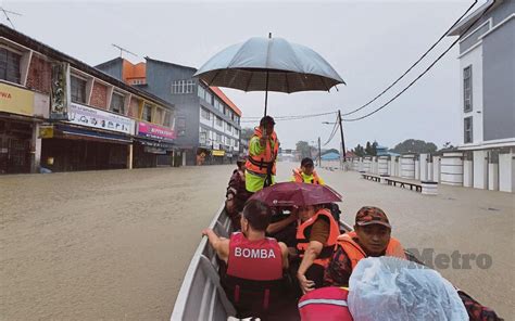 Mangsa Banjir Johor Pahang Meningkat Kepada 8 462 Orang Harian Metro