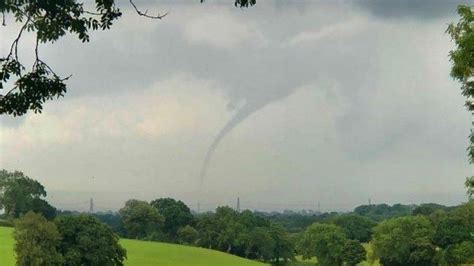 Tornado Spotted Above Brecon Mountain In Wales Bbc News