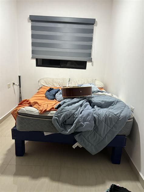 im not depressed, i just never do my bed : r/notinteresting