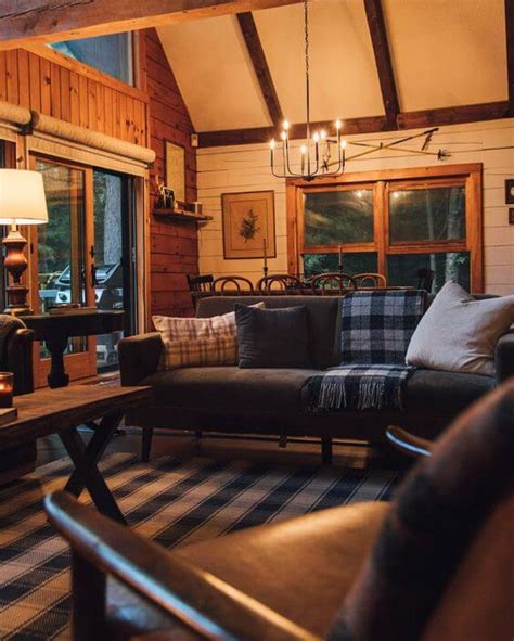 20 Best Mountain Cabin Decor Ideas for a Cozy Home - Romanticizing Rachel