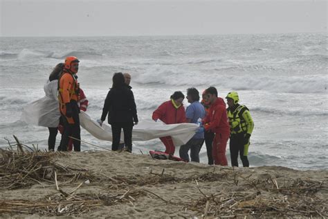 Sarwatchmed On Twitter Rt Agenzia Ansa Naufragio Di Migranti Sulle